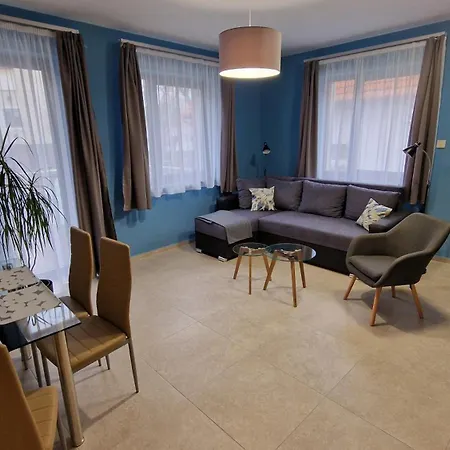 דירה My Time Apartman, Friendly Atmosphere, Free Parking *