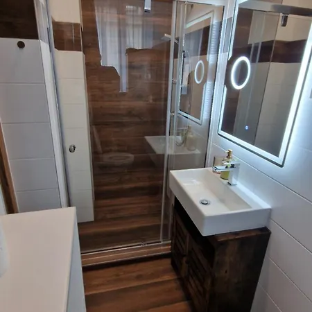 My Time Apartman, Friendly Atmosphere, Free Parking Apartamento