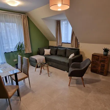 My Time Apartman, Friendly Atmosphere, Free Parking דירה דברצן